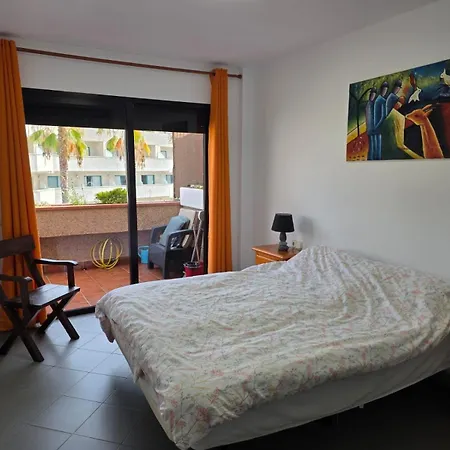 Playa Jardin Terrassenwohnung Mit Pool , 100 Meter Zum Apartment